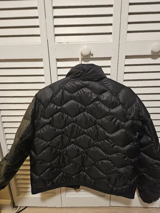 NWT Lululemon Women’s Featherweight 900-Down-Fill Quilted Jacket Black Size M - Picture 5 of 7